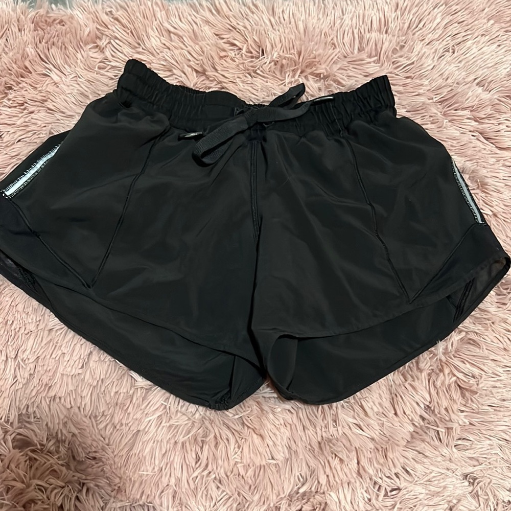 Lululemon Shorts Size 4